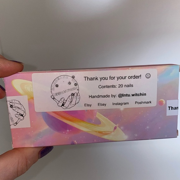 Press on nails, pack of 20, magnetic gel polish - Picture 4 of 15